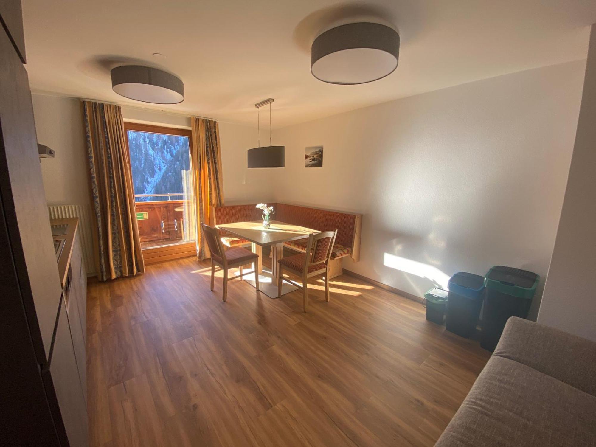 Apart Alpenrose Spiss Exterior photo